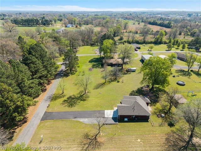 1809 Holt Street, Lavaca, AR 72941