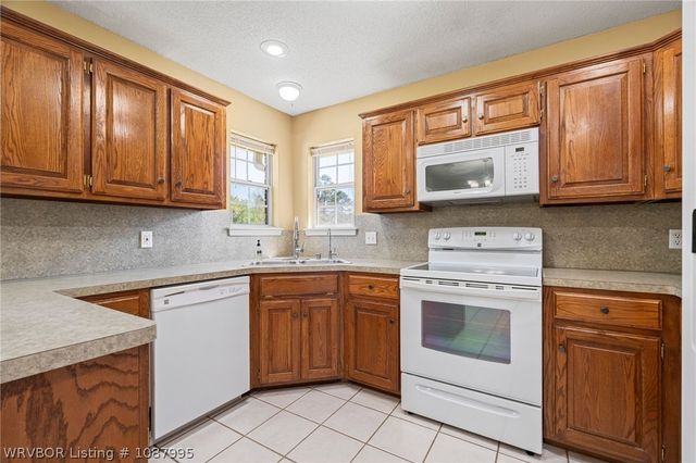 1809 Holt Street, Lavaca, AR 72941