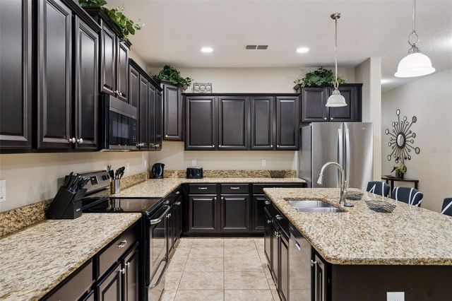 8965 CUBAN PALM ROAD, Kissimmee, FL 34747