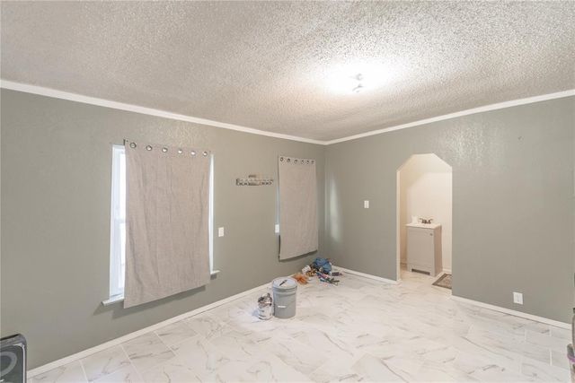 229 Burk Drive, Del City, OK 73115