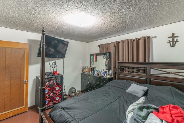 229 Burk Drive, Del City, OK 73115