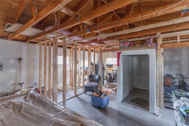 229 Burk Drive, Del City, OK 73115