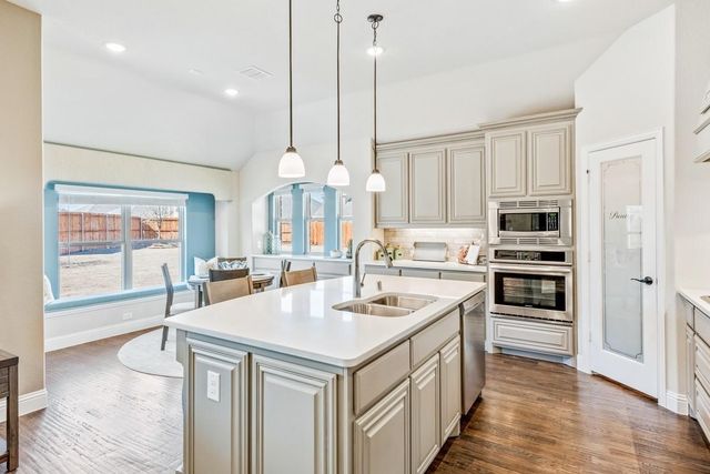 3113 Coral Ridge Court, Mesquite, TX 75181