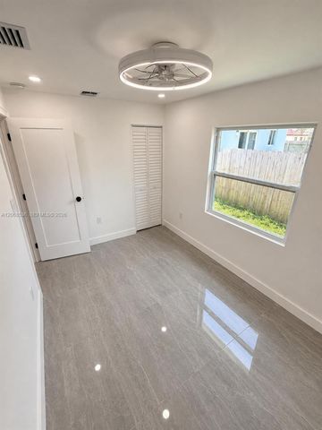 607 NW 8th Avenue, Pompano Beach, FL 33060