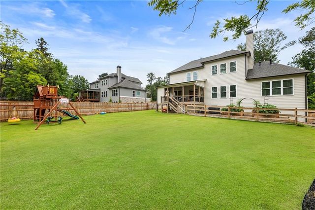 4395 Capstone Court, Roswell, GA 30075