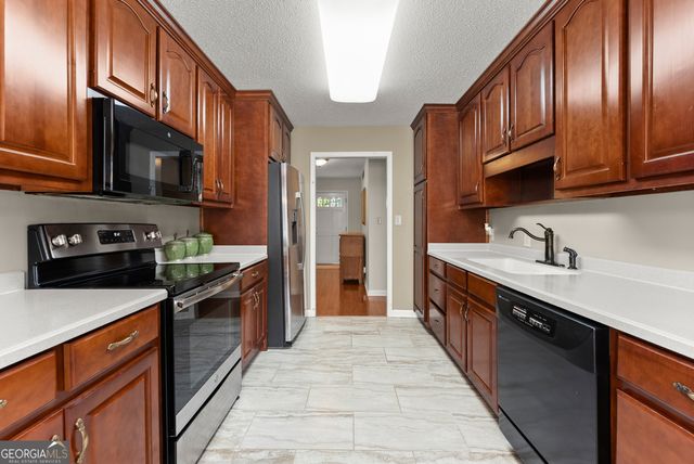 3422 Mill Creek Road, Gainesville, GA 30506