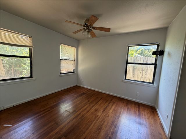 2005 Huntington Drive, Arlington, TX 76010