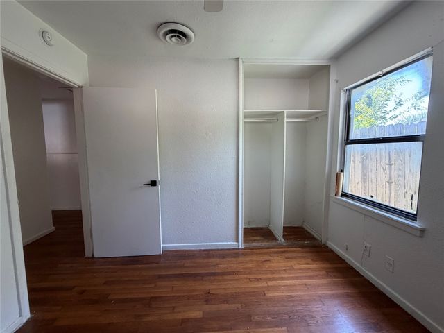 2005 Huntington Drive, Arlington, TX 76010