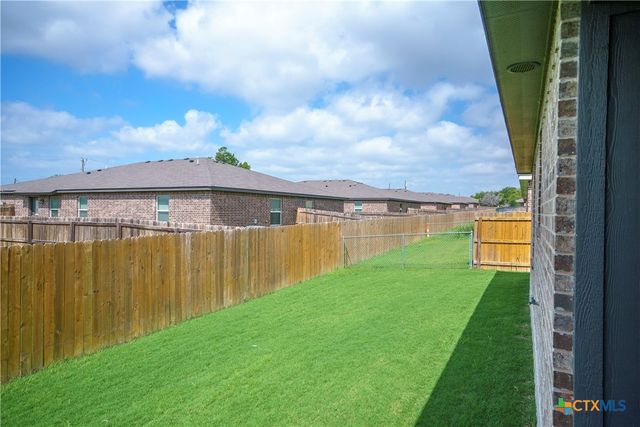1808 Emma Naylor Court, Harker Heights, TX 76548