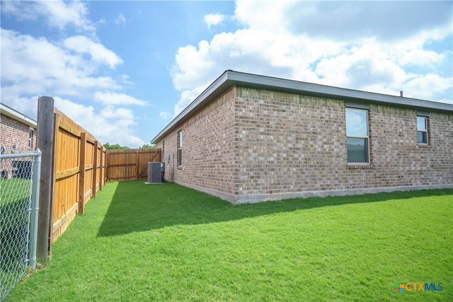 1808 Emma Naylor Court, Harker Heights, TX 76548