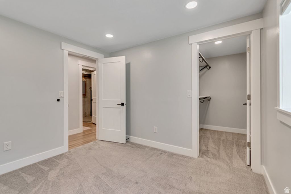 Image 18 of property listing at 6688 S DUCHESS ST, West Jordan, UT 84081