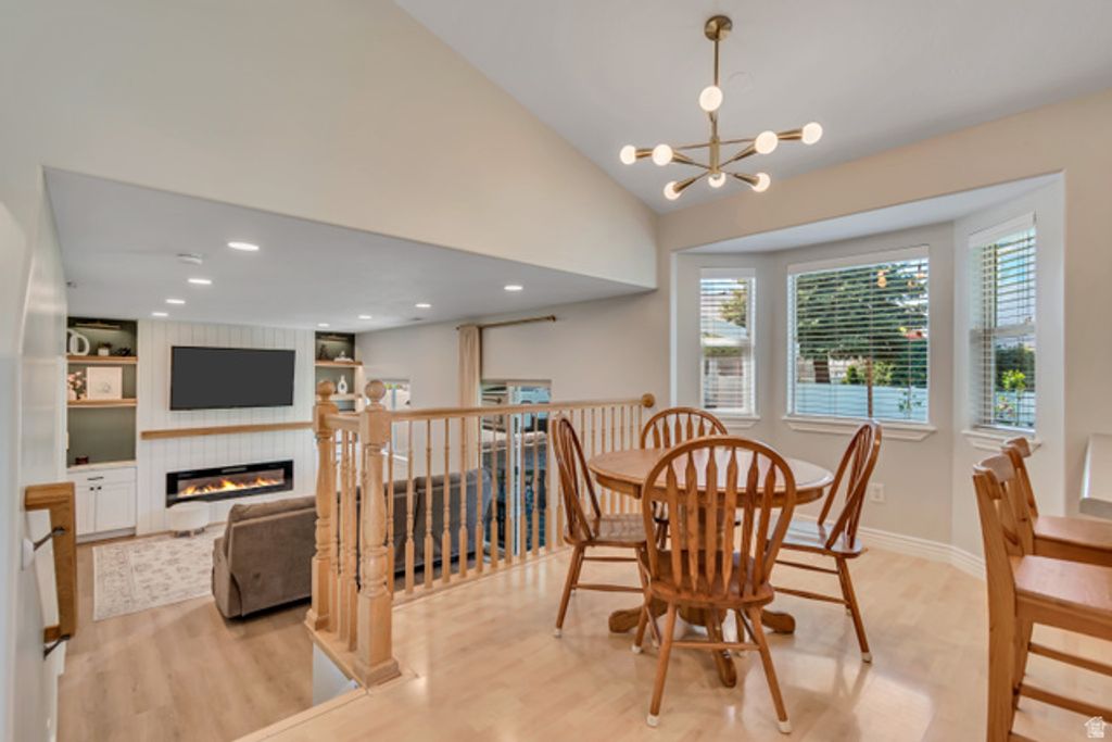 Image 6 of property listing at 6688 S DUCHESS ST, West Jordan, UT 84081