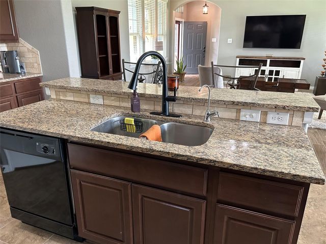 11314 Crestbrook Park Lane, Tomball, TX 77375