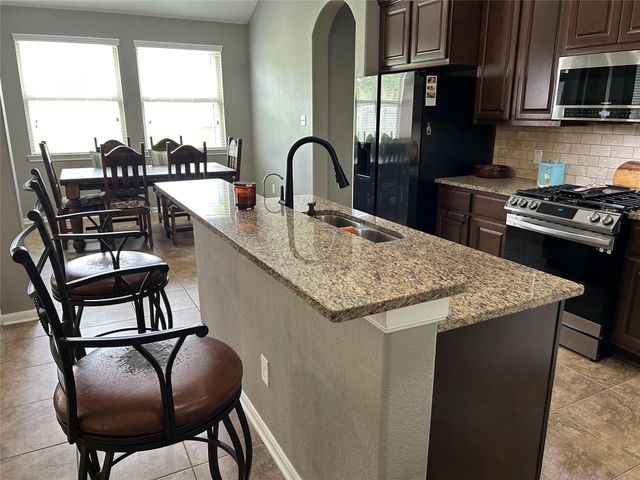 11314 Crestbrook Park Lane, Tomball, TX 77375