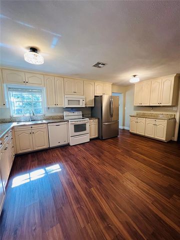 4420 BAILEY ROAD, Mulberry, FL 33860