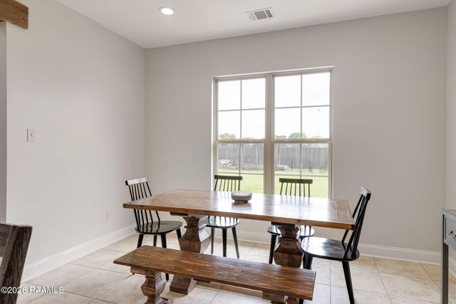 501 Southeastern Avenue, Rayne, LA 70578