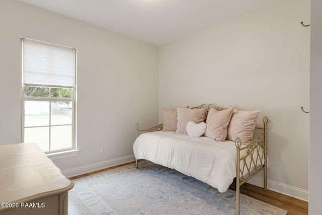 501 Southeastern Avenue, Rayne, LA 70578