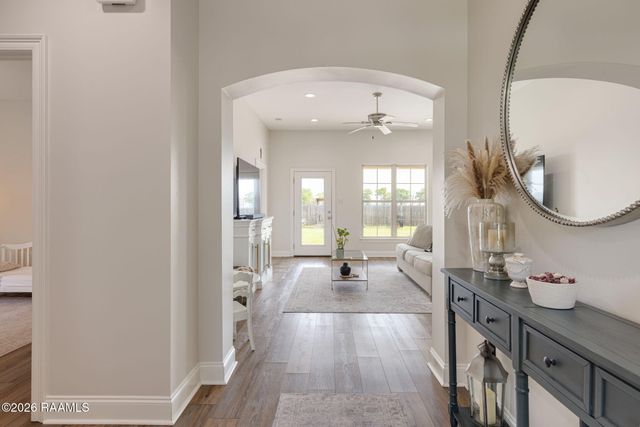 501 Southeastern Avenue, Rayne, LA 70578