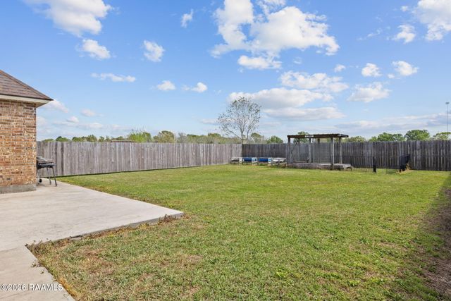 501 Southeastern Avenue, Rayne, LA 70578