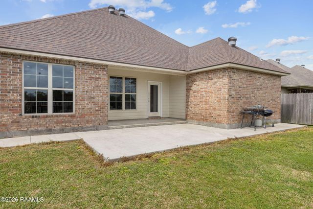 501 Southeastern Avenue, Rayne, LA 70578