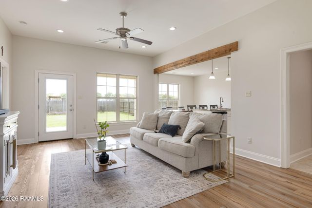 501 Southeastern Avenue, Rayne, LA 70578