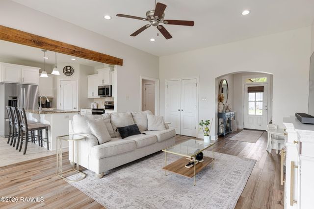 501 Southeastern Avenue, Rayne, LA 70578