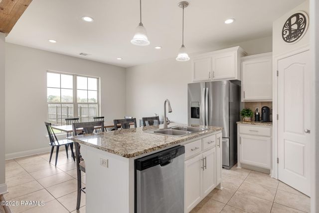 501 Southeastern Avenue, Rayne, LA 70578