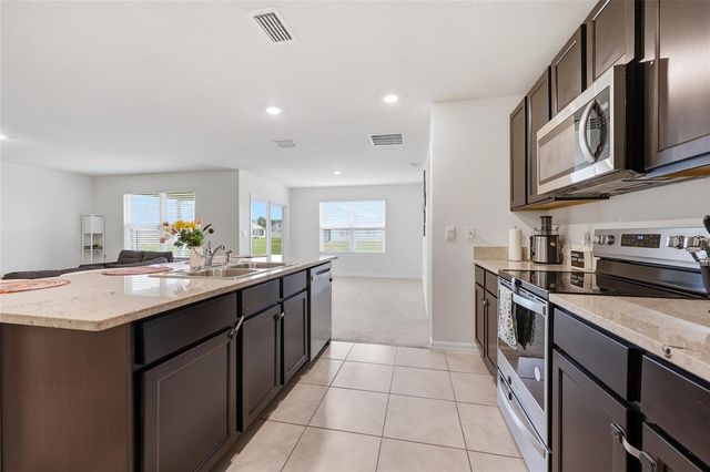 19142 NW 164TH ROAD, High Springs, FL 32643