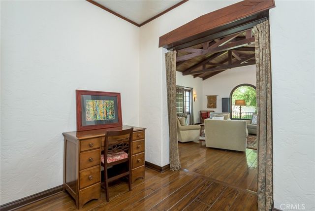 752 Glenview, Glendale, CA 91202