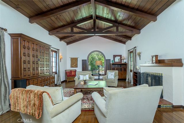 752 Glenview, Glendale, CA 91202