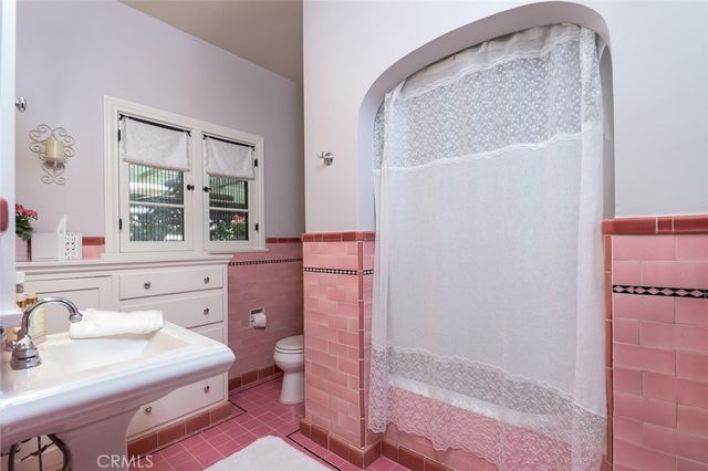 752 Glenview, Glendale, CA 91202