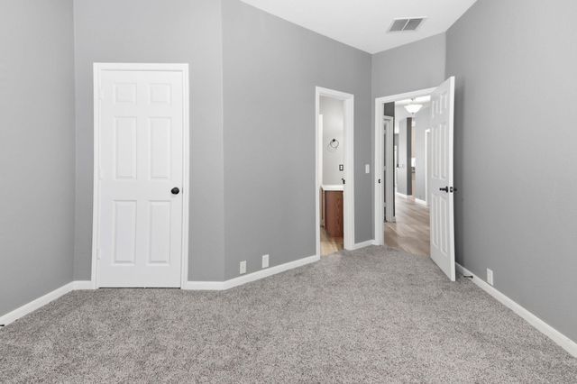 2157 Paradise Ridge DR, Round Rock, TX 78665