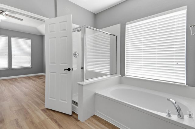 2157 Paradise Ridge DR, Round Rock, TX 78665