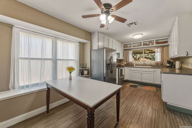 6411 Green Apple, San Antonio, TX 78233