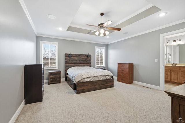 1204 S Mill Point Circle, Manhattan, KS 66503