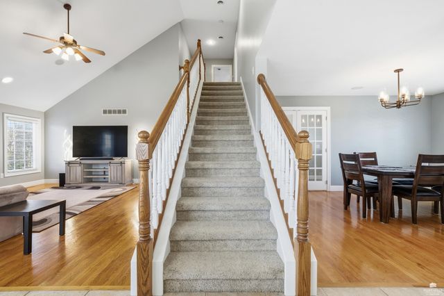 1204 S Mill Point Circle, Manhattan, KS 66503