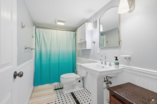 1204 S Mill Point Circle, Manhattan, KS 66503