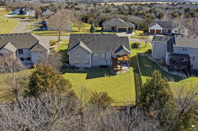 1204 S Mill Point Circle, Manhattan, KS 66503