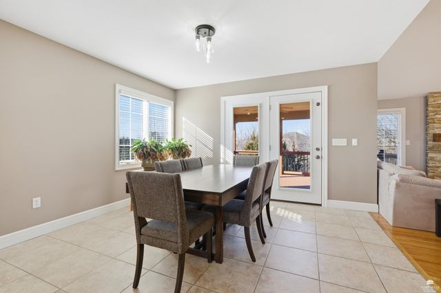 1204 S Mill Point Circle, Manhattan, KS 66503