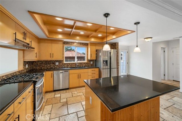 6001 Joan Place, San Luis Obispo, CA 93401