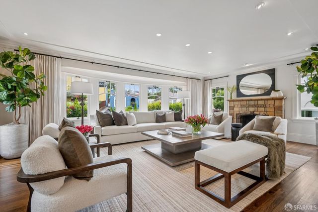 1990 8th Avenue, San Francisco, CA 94116