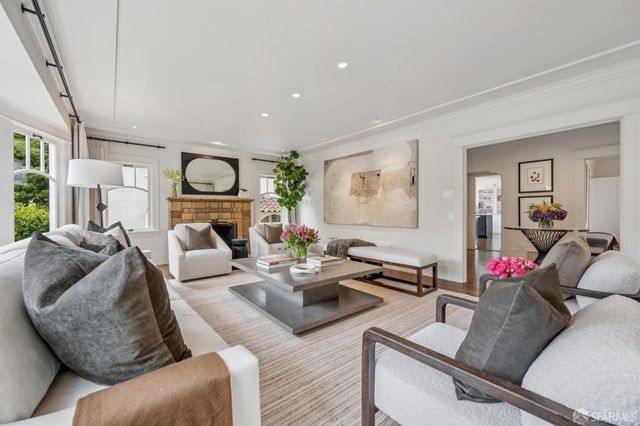 1990 8th Avenue, San Francisco, CA 94116