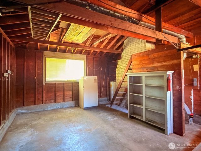 638 S 160th Street, Burien, WA 98148