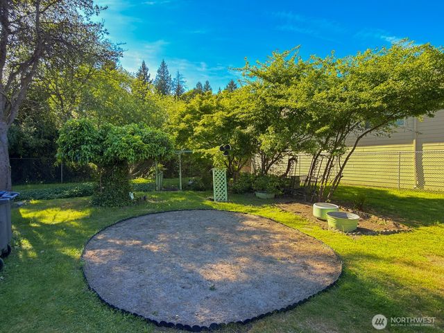 638 S 160th Street, Burien, WA 98148