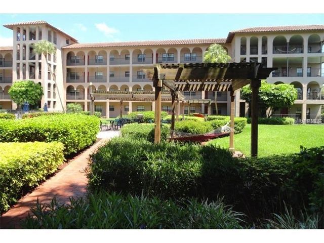 6100 GULFPORT BOULEVARD S 102, Gulfport, FL 33707