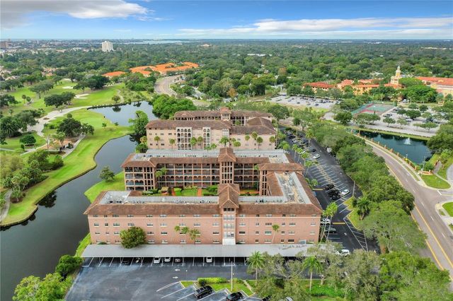6100 GULFPORT BOULEVARD S 102, Gulfport, FL 33707
