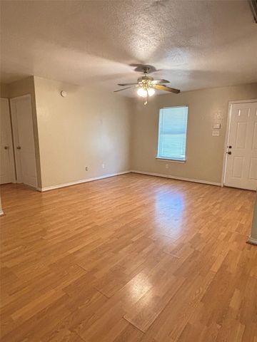 3422 Angel Lane, Houston, TX 77045