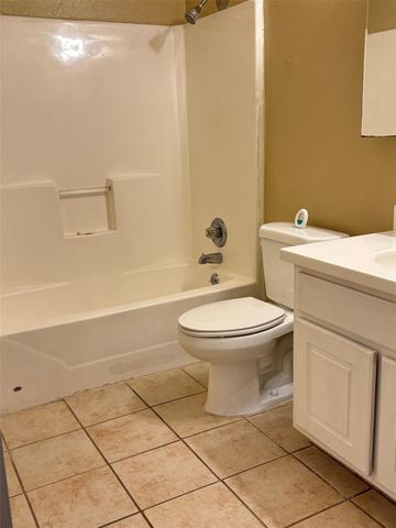 3422 Angel Lane, Houston, TX 77045