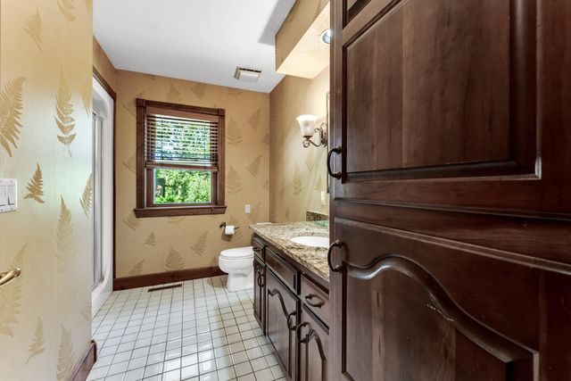 6317 S Glenridge Drive, Springfield, MO 65804