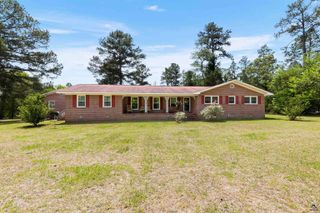 2574 Lower Hartley Bridge Road, Byron, GA 31008